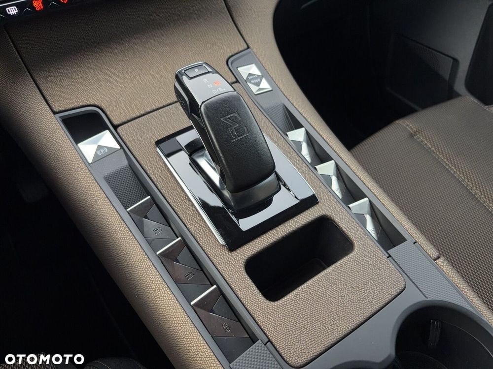 DS Automobiles DS 7 Crossback 1.6 E-Tense 4x4 Rivoli - 19