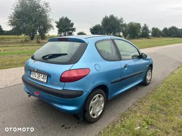 Peugeot 206 - 3