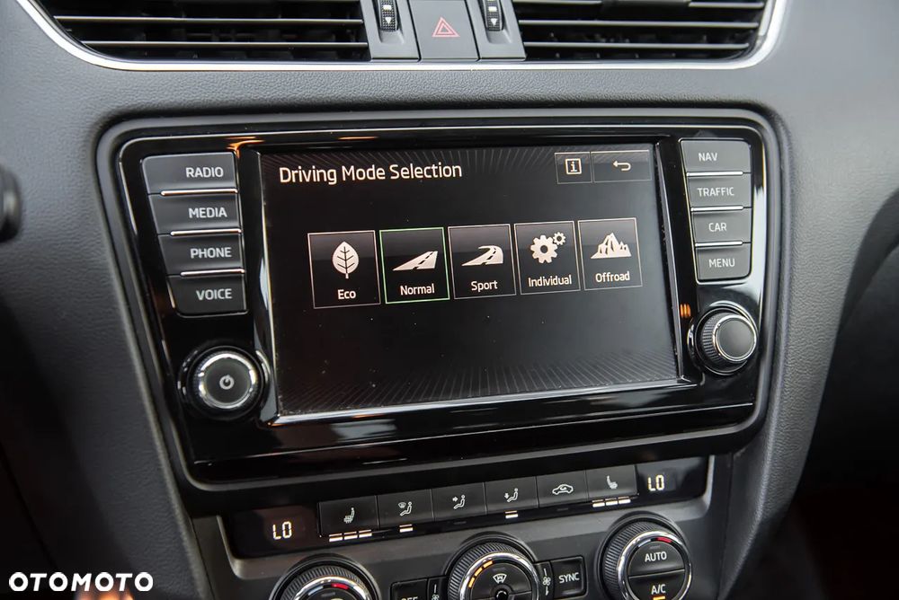 Skoda Octavia 1.8 TSI (Green tec) 4x4 DSG Scout - 23