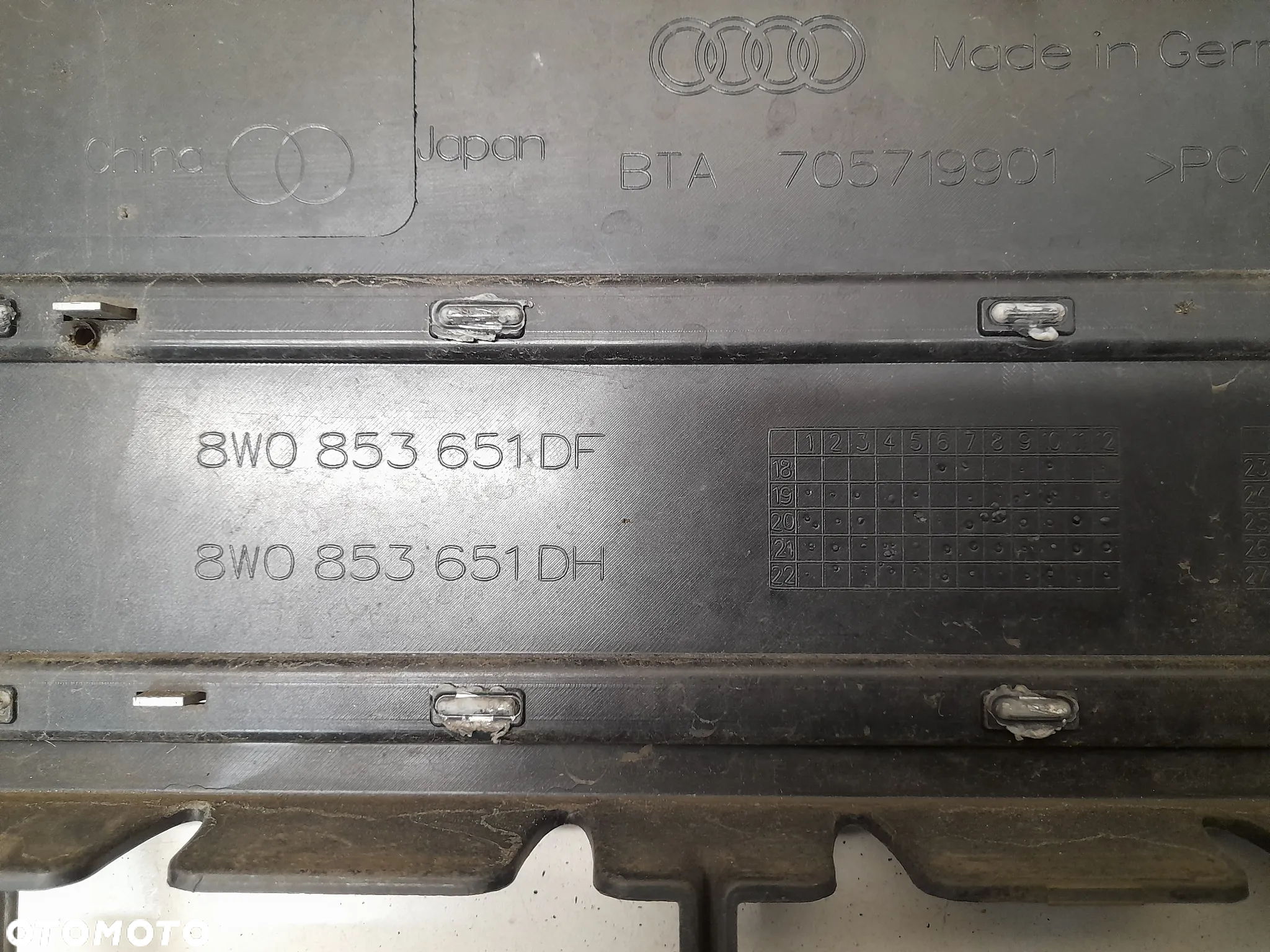 AUDI A4 B9 LIFT 19r- atrapa chłodnicy grill 8W0853651DF - 11