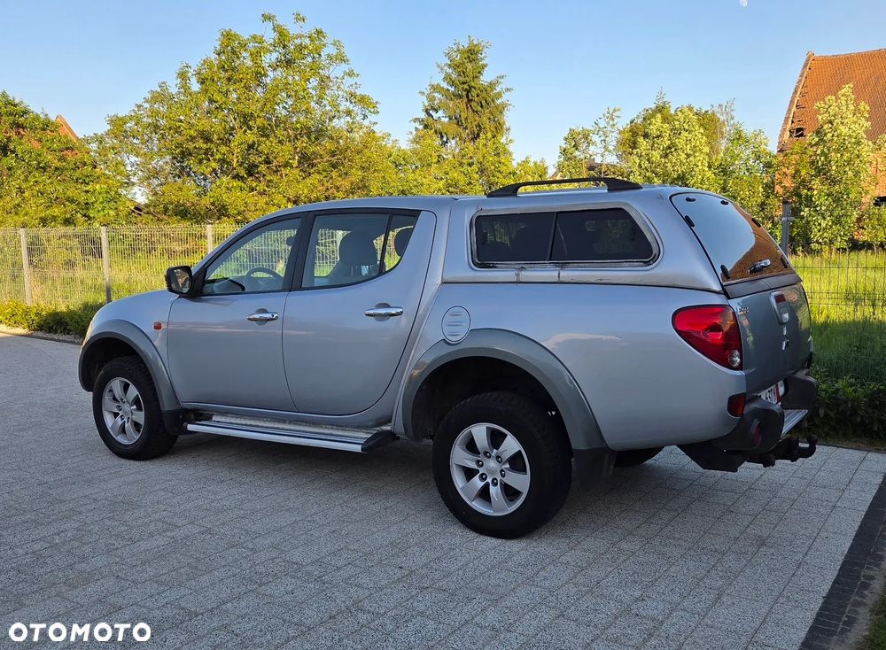 Mitsubishi L200 Pick Up 4x4 Intense Double Cab - 17