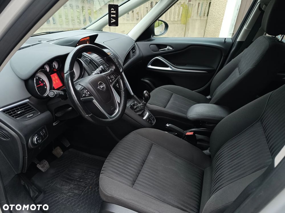 Opel Zafira Tourer 1.4 Turbo Edition - 9