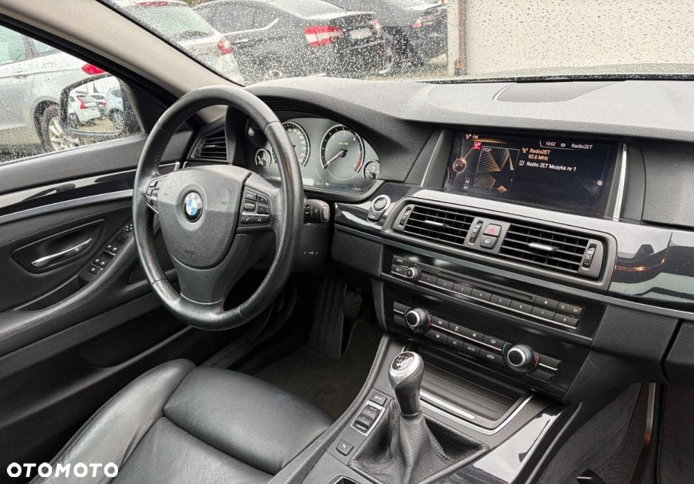 BMW Seria 5 - 12