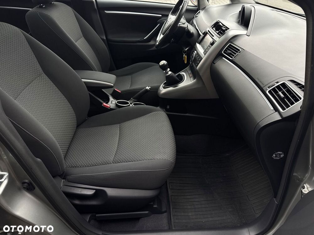 Toyota Verso 2.0 D-4D Premium 7os - 15