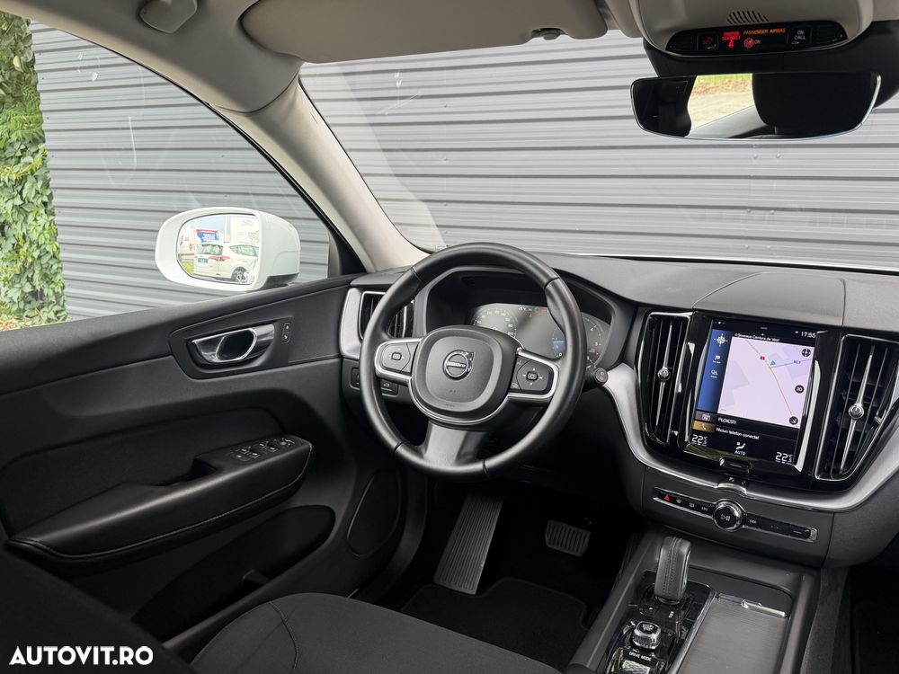 Volvo XC 60 B4 D Geartronic Momentum Pro - 9