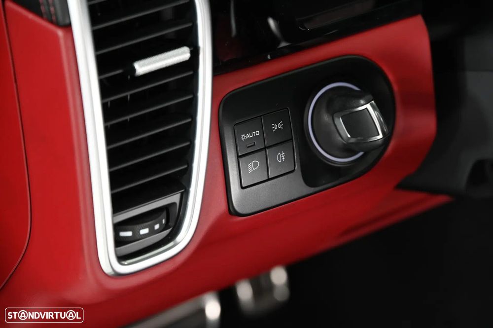 Porsche Cayenne Coupé Turbo S E-Hybrid - 15