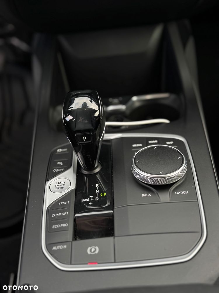 BMW Seria 2 216d Advantage - 3