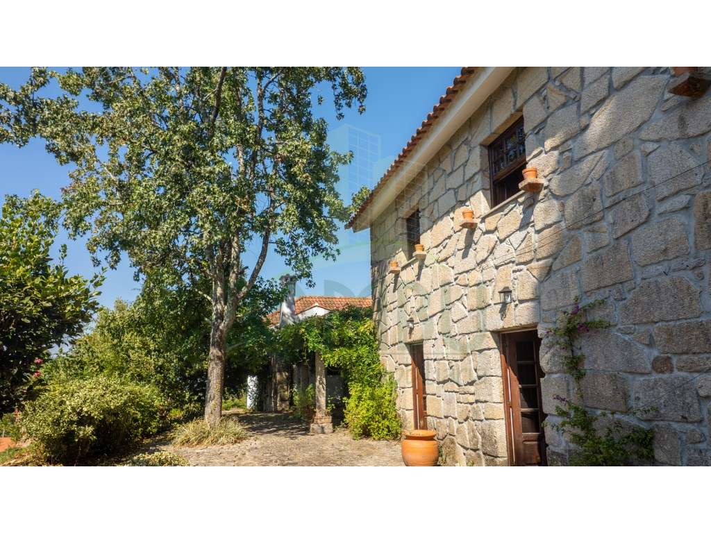 Gandarela - Vila Nova de Cerveira: Moradia T3 rústica para arrendam... - Grande imagem: 2/19