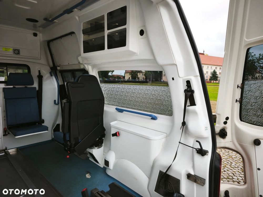 Volkswagen T5 2.5tdi 4x4 4-motion Klima Ambulans Karetka Inwalida TOP TOP - 14