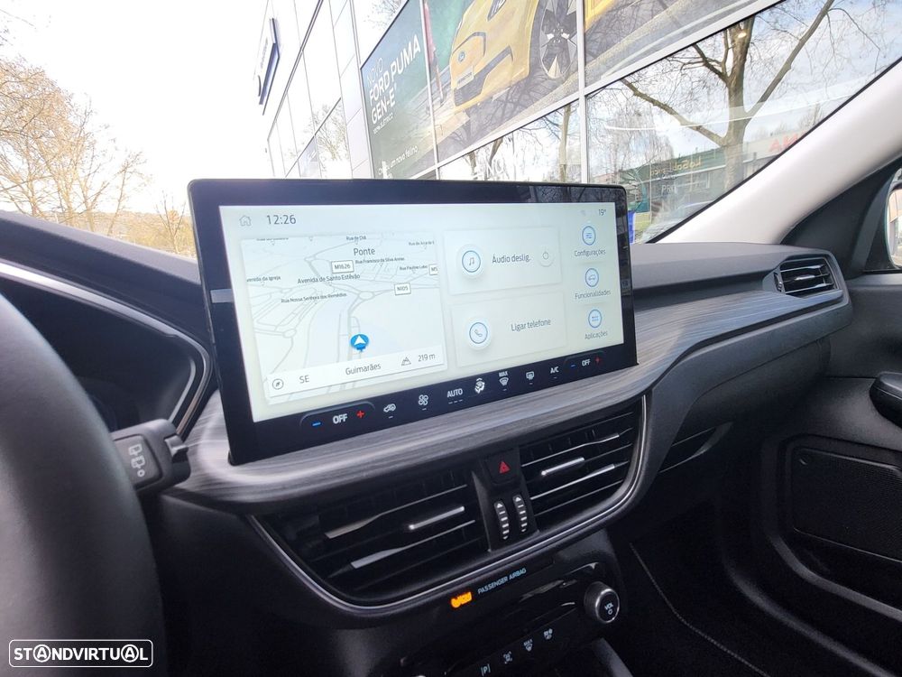 Ford Kuga - 19