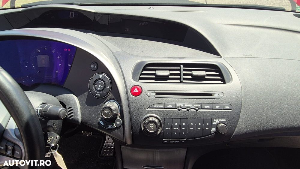 Honda Civic 1.8i-VTEC Sport - 13