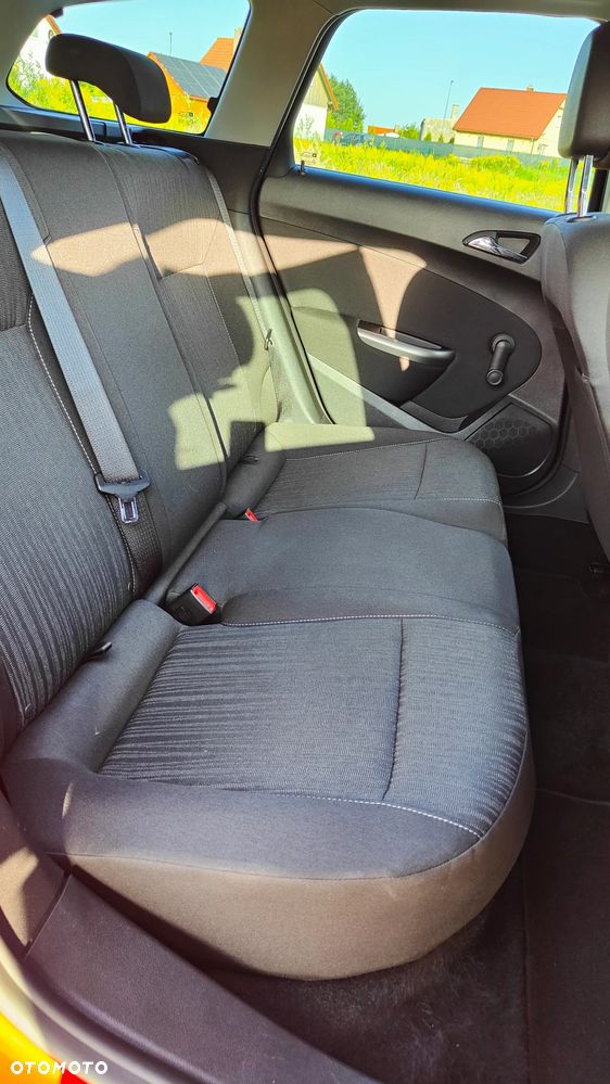 Opel Astra 1.4 Turbo Sports Tourer - 11