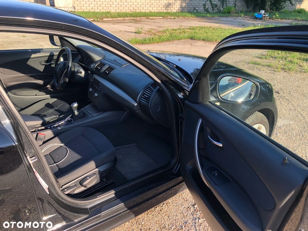 BMW Seria 1 116i - 15