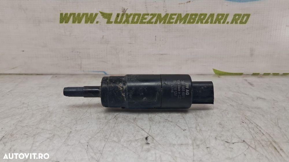 Pompa vas lichid parbriz 3b7955681 Volkswagen VW Golf 6 [2008 - 2015] - 3
