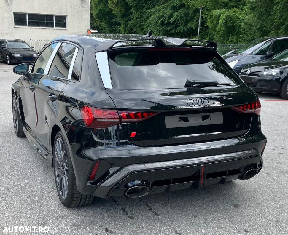 Audi RS3 Sportback TFSI quattro S tronic - 3