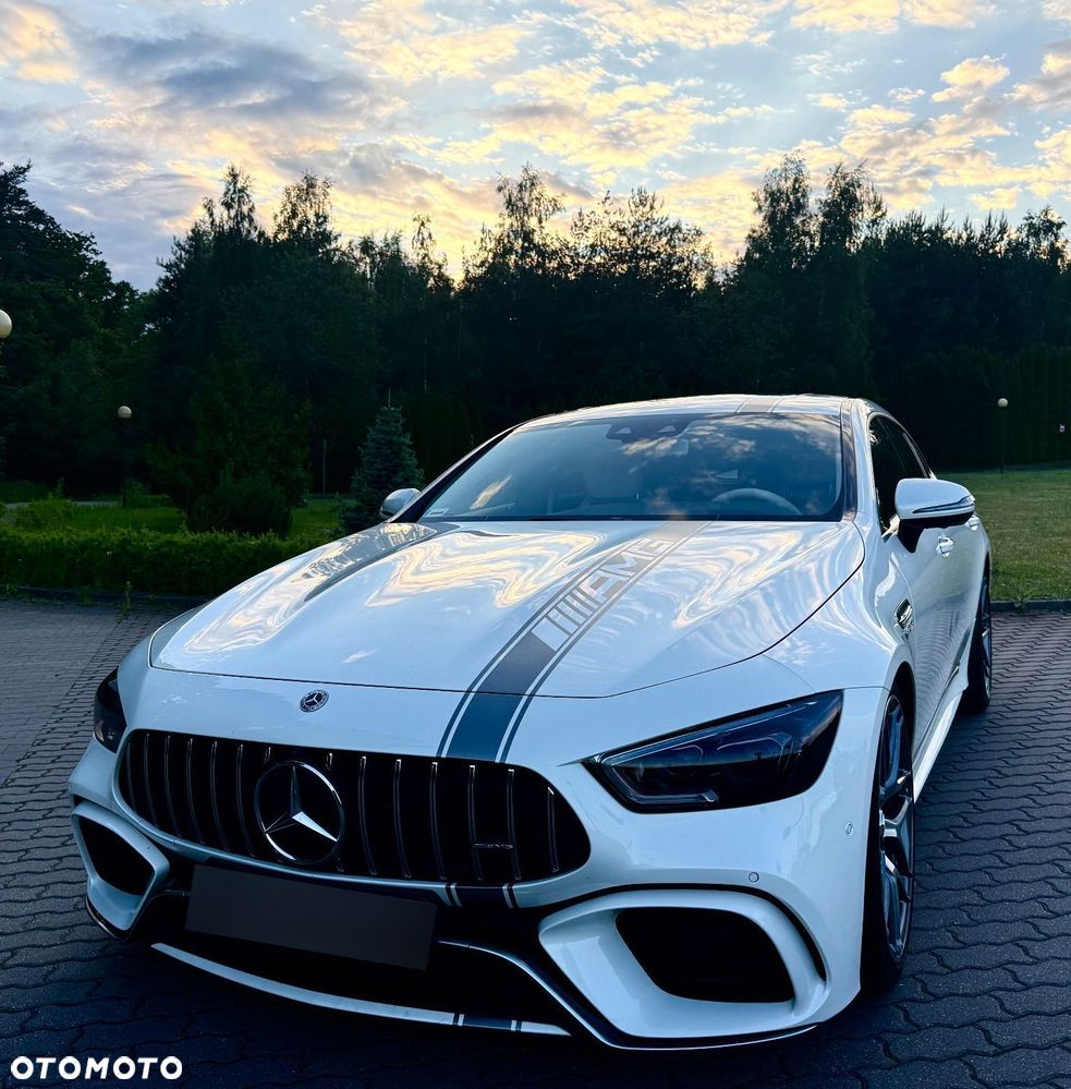 Mercedes-Benz AMG GT - 1