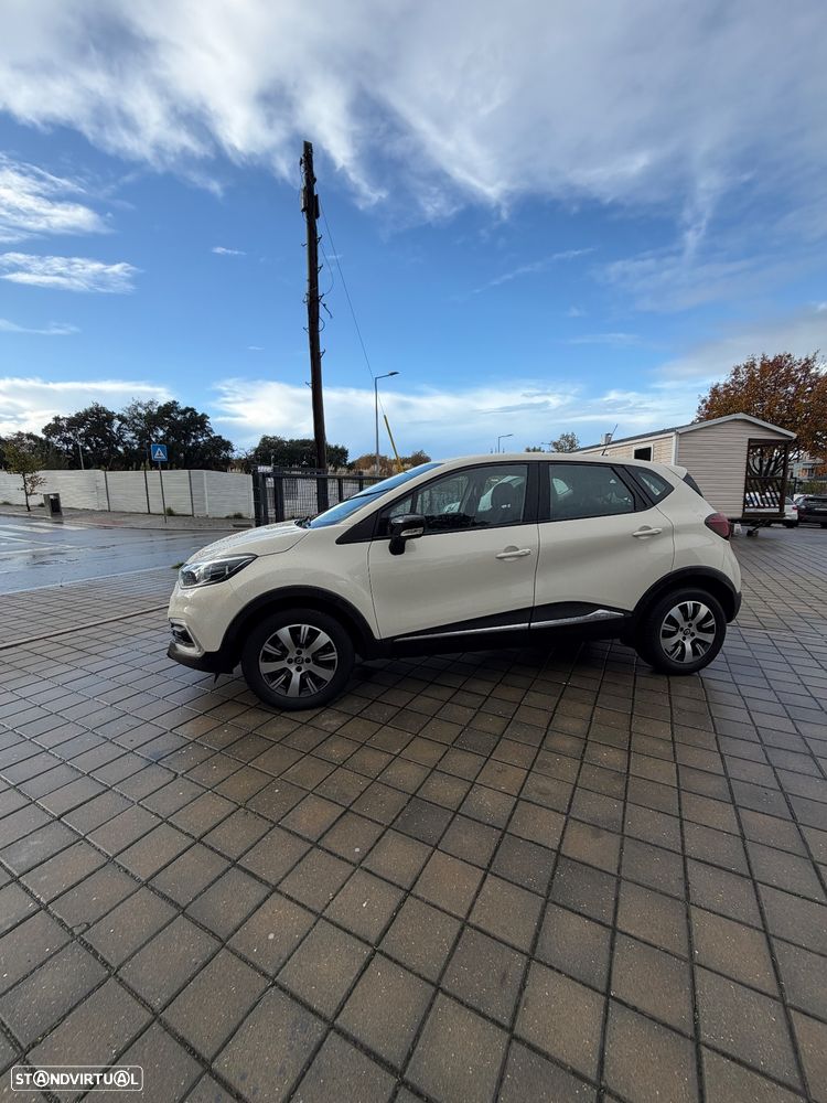 Renault Captur 1.5 dCi Zen - 6