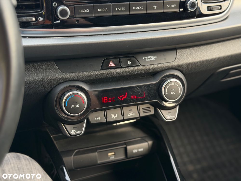 Kia Rio 1.2 L - 14