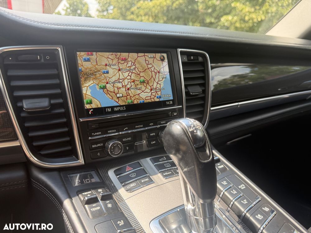 Porsche Panamera 3.0 Tiptronic S - 21
