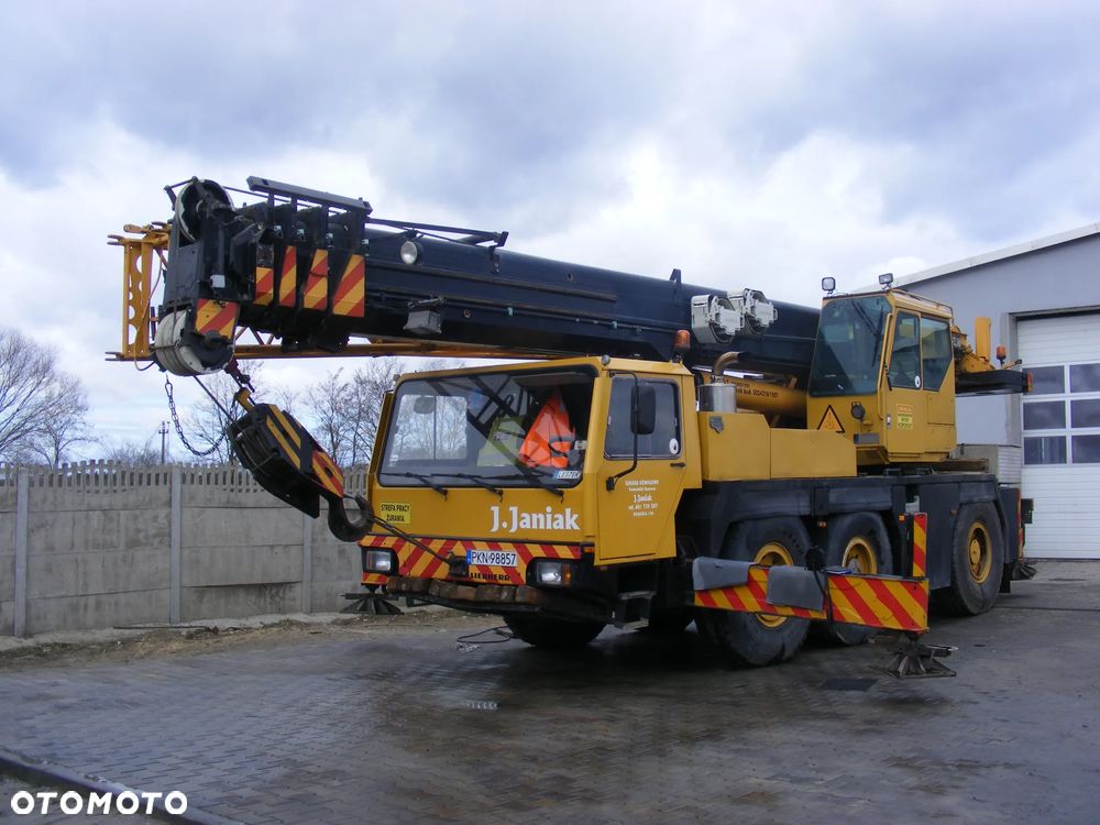 Liebherr LTM 1050 - 2