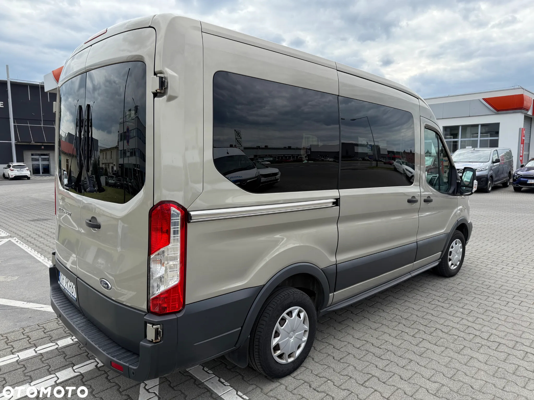 Ford Transit - 4