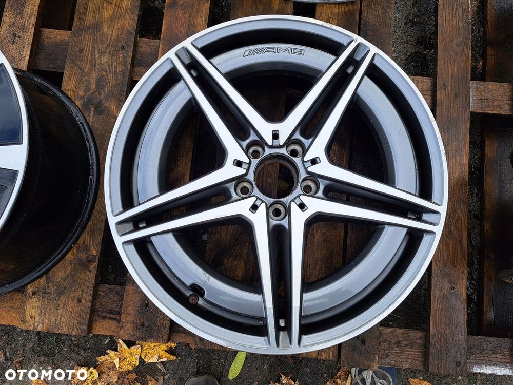 ORYG. MERCEDES EQC 293 A293 A2934010700 8J 19 ET34 AMG 4127 4427 - 1