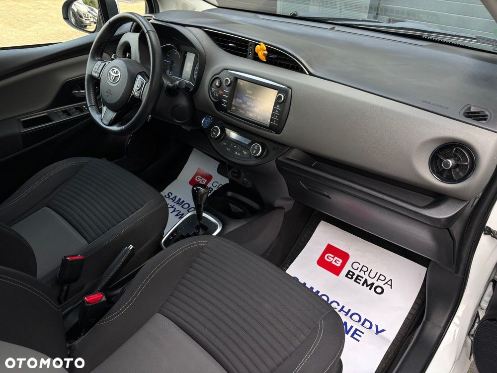 Toyota Yaris 1.5 Premium CVT - 15