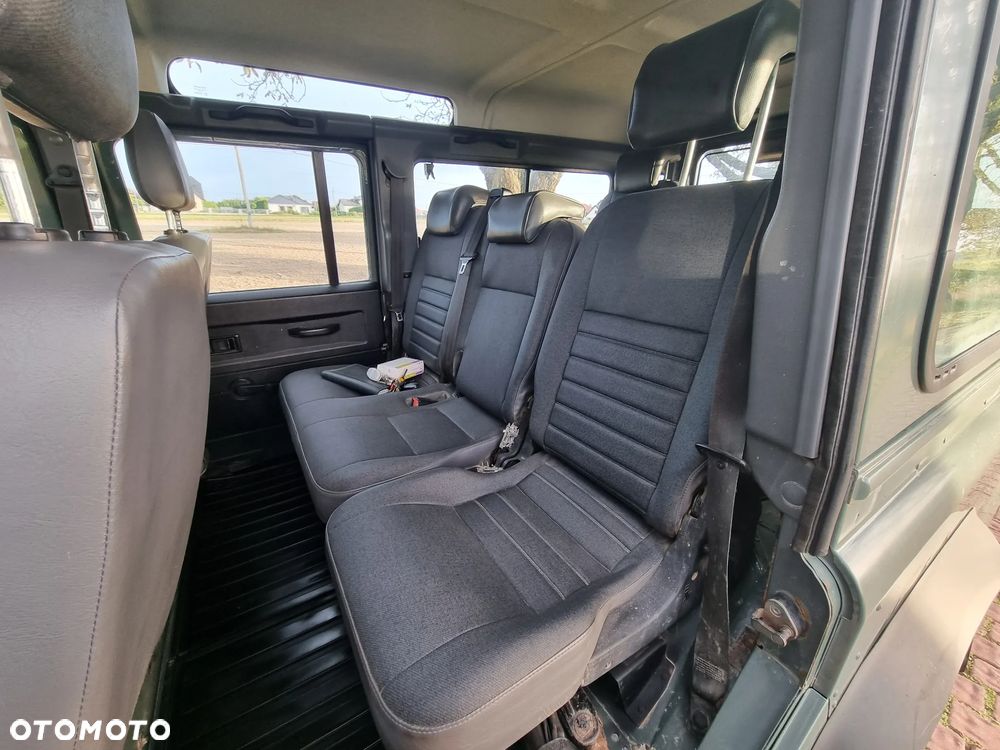 Land Rover Defender - 15