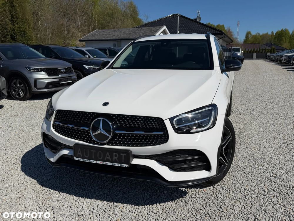 Mercedes-Benz GLC 200 d 4Matic 9G-TRONIC AMG Line - 2