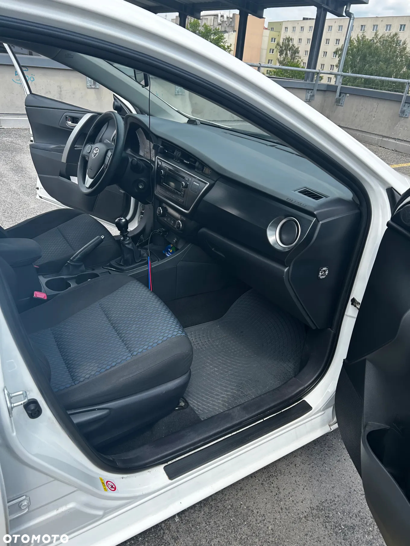 Toyota Auris 1.4 D-4D Active - 17