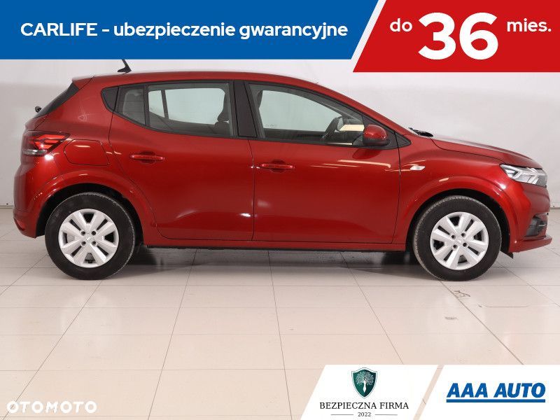 Dacia Sandero - 8