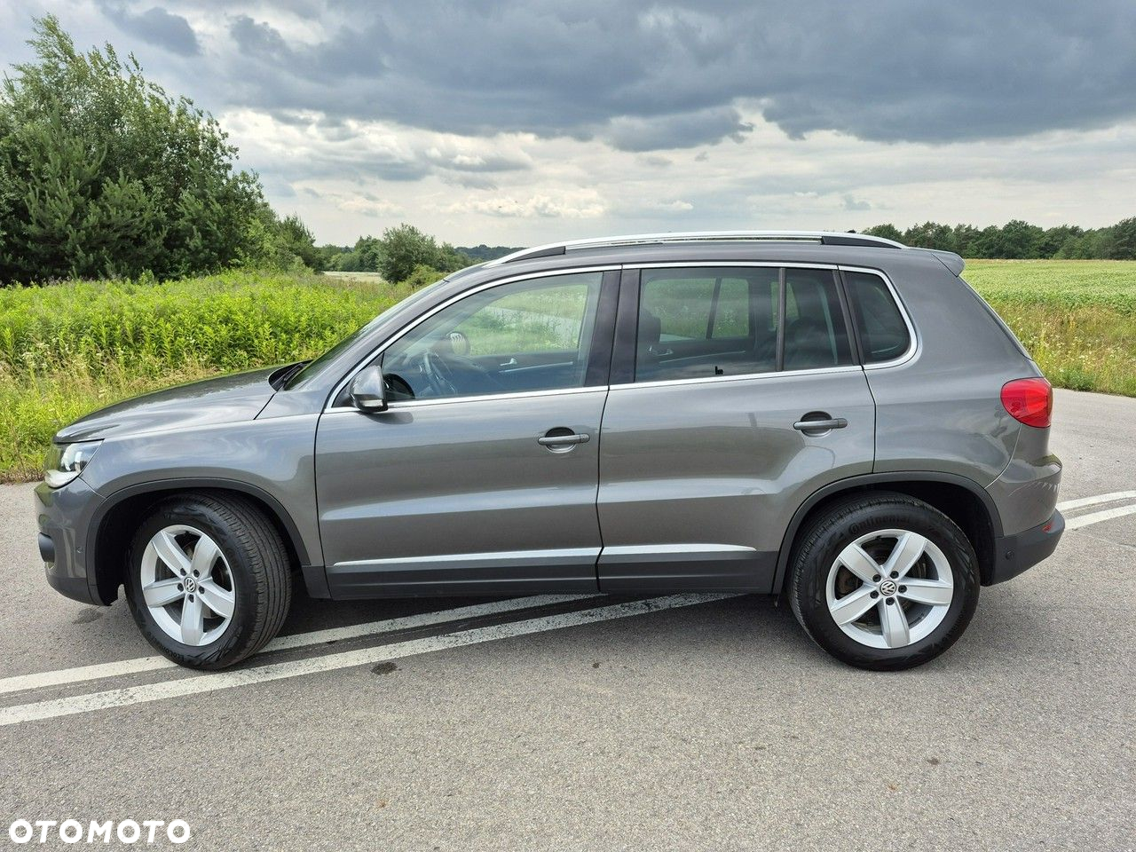Volkswagen Tiguan - 2