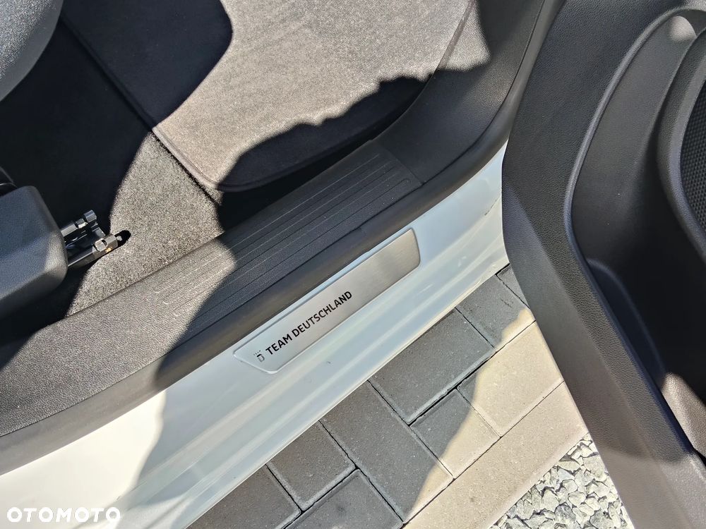 Toyota Proace City Verso 1.2 Turbo L1 Team Deutschland - 16
