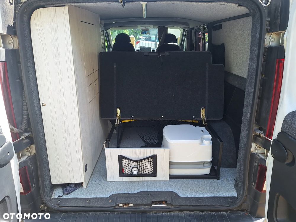 Renault Trafic - 14