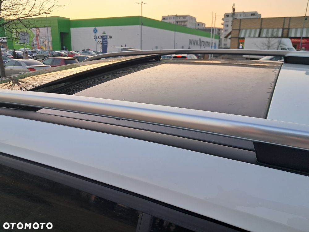 Mercedes-Benz GLB 250 4-Matic Style 8G-DCT - 19