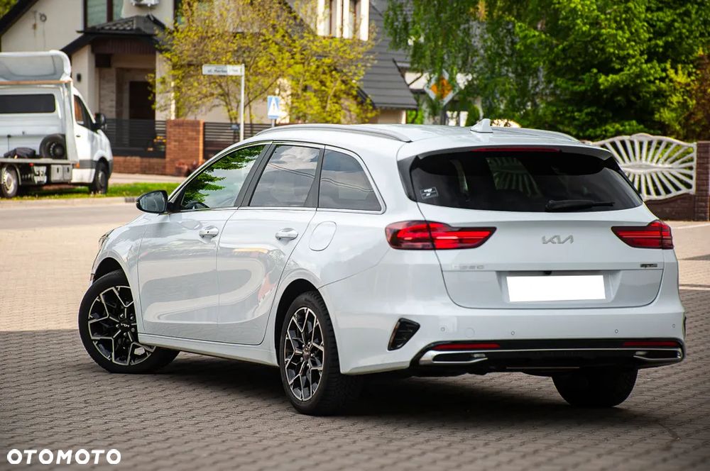 Kia Ceed 1.6 CRDi mHEV GT-Line DCT - 15