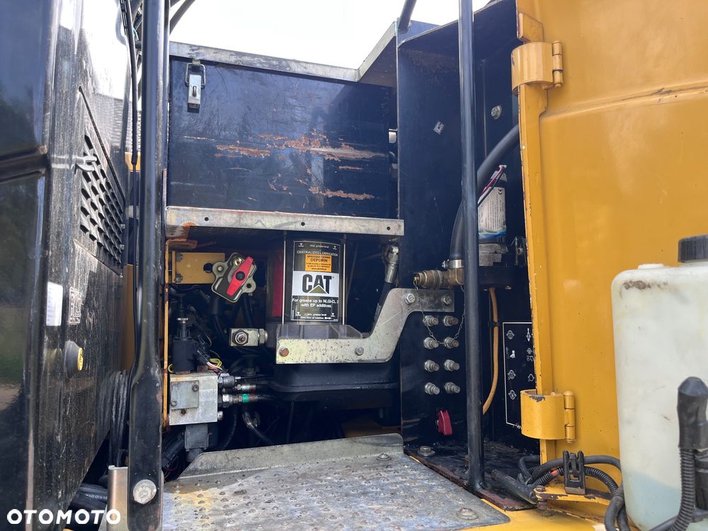 Caterpillar CAT M315D - 13
