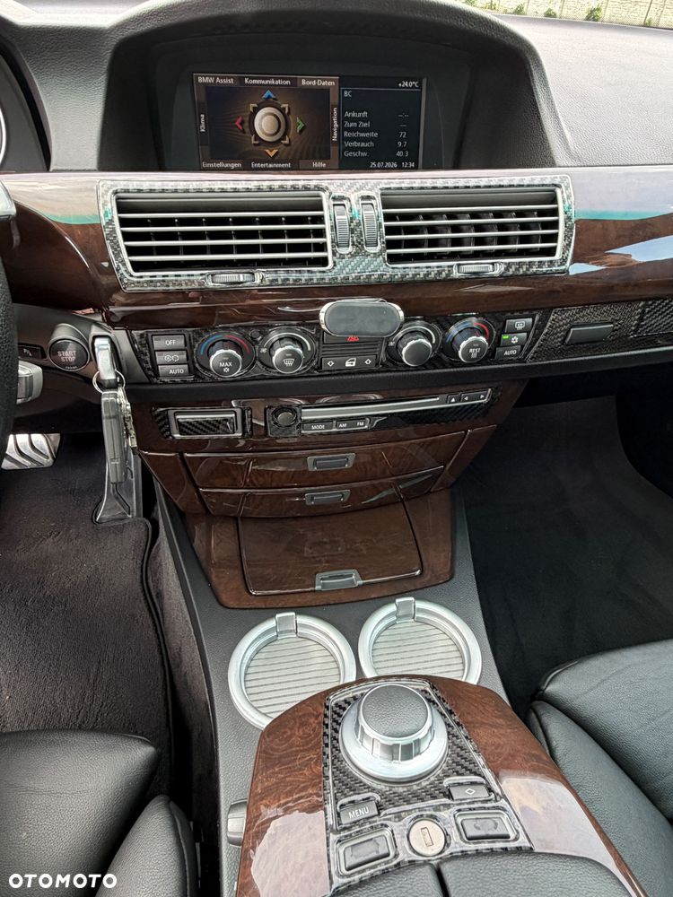 BMW Seria 7 730d - 28