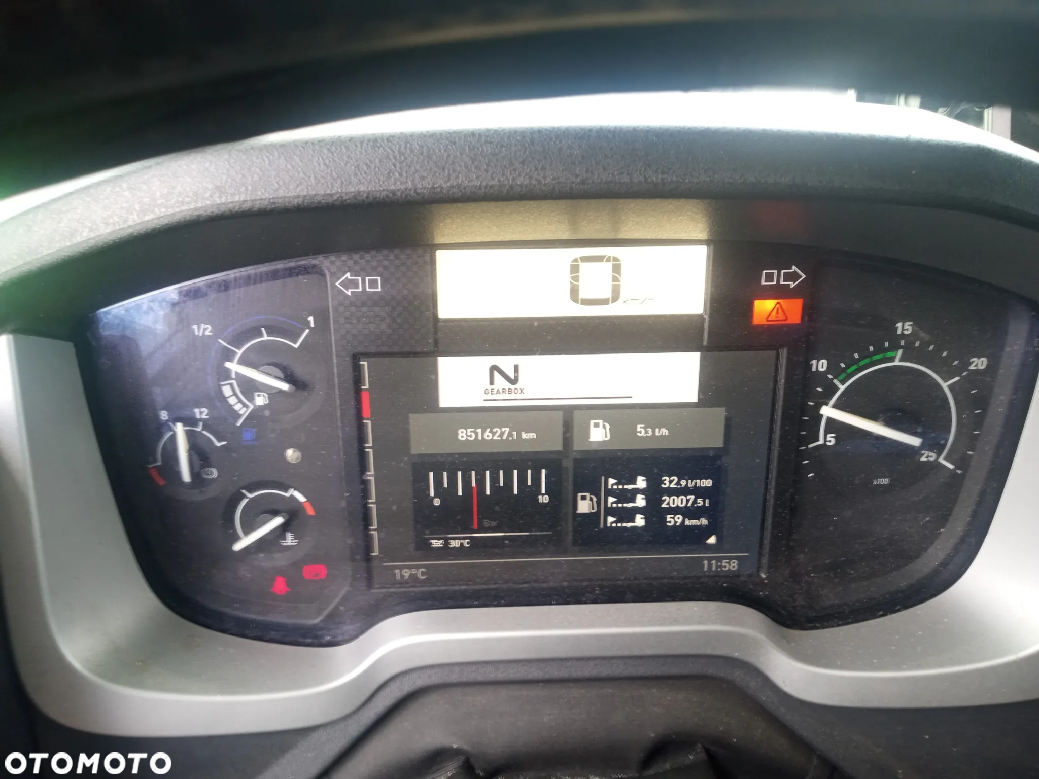 Renault T480 - 4
