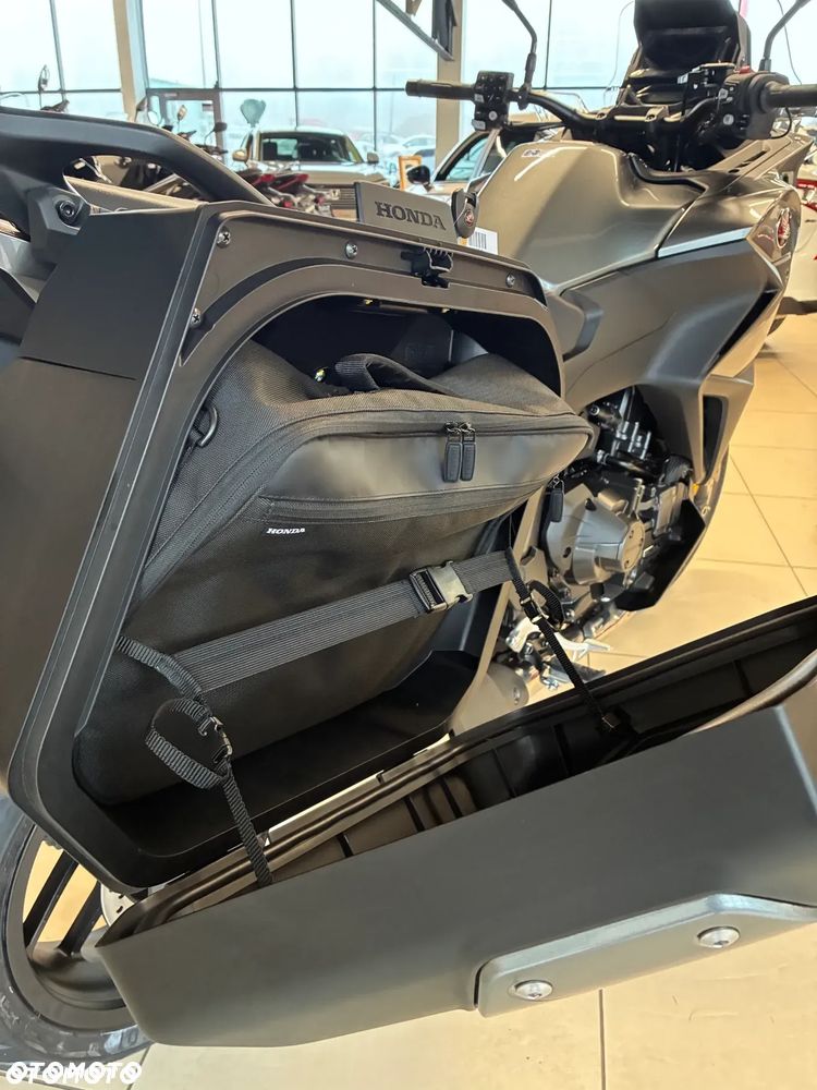 Honda NT - 15