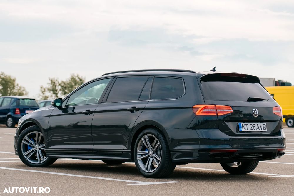 Volkswagen Passat 2.0 TDI DSG R Executive - 4