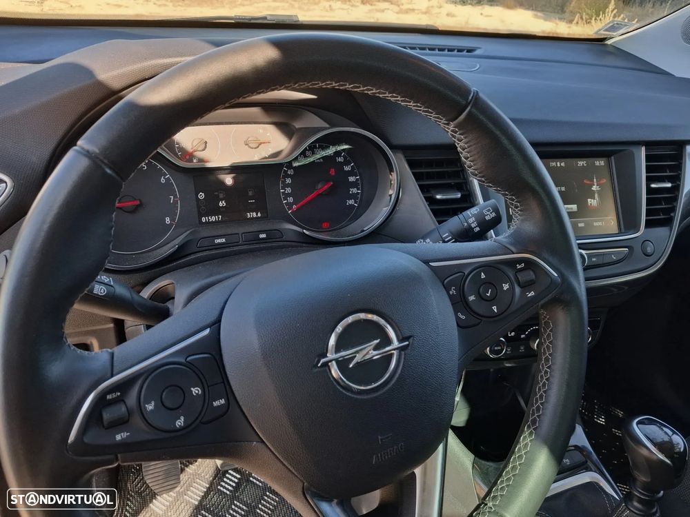 Opel Crossland 1.2 T Design & Tech - 7