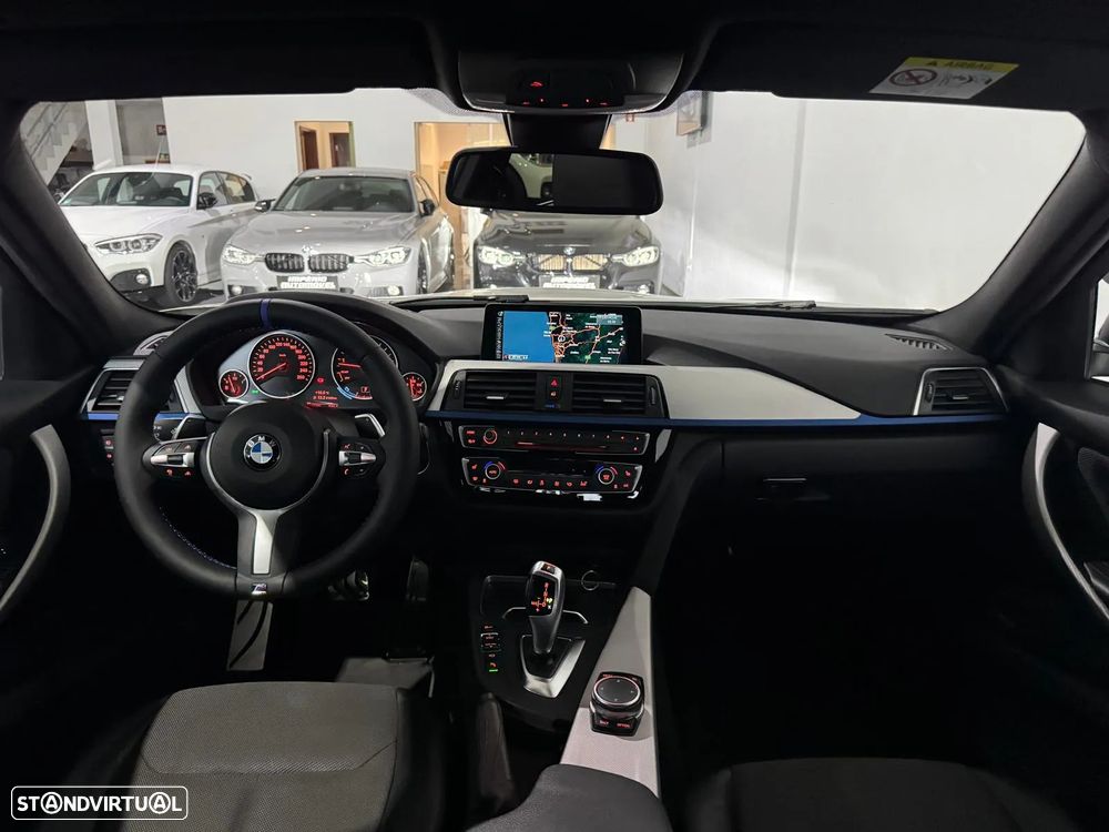 BMW 330 i Pack M Auto - 42