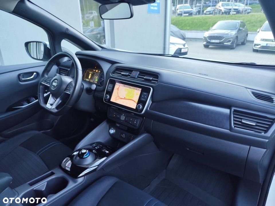 Nissan Leaf - 11