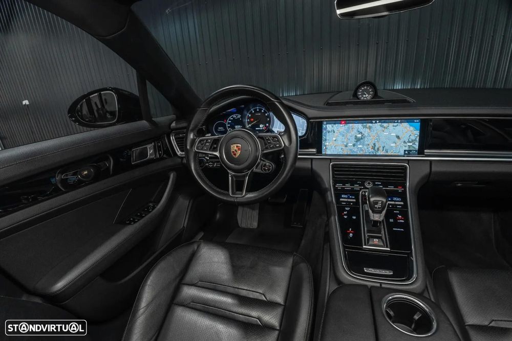 Porsche Panamera - 10