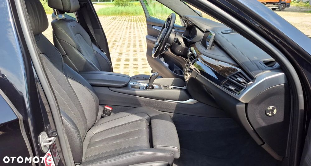 BMW X6 M50d - 10