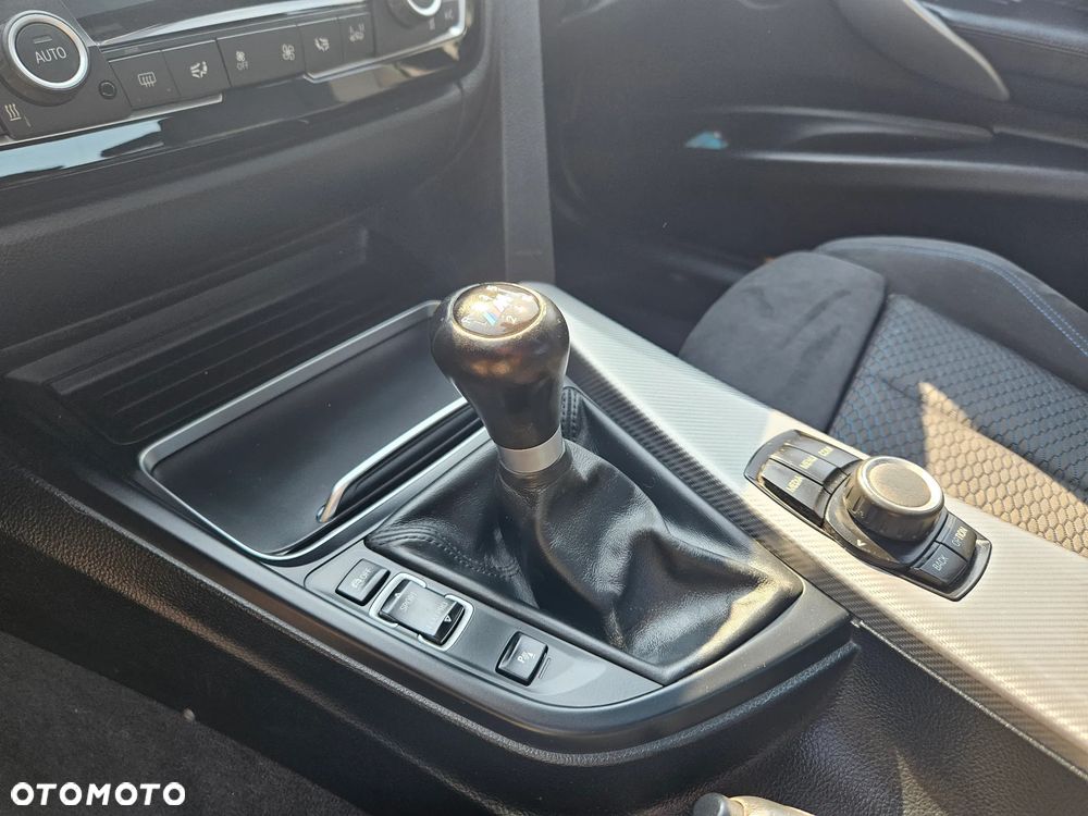 BMW Seria 3 320d M Sport - 10