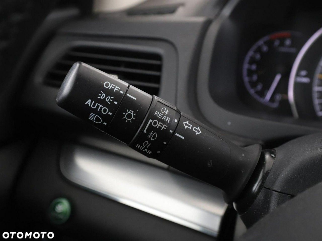Honda CR-V 2.0 Elegance (2WD) - 32