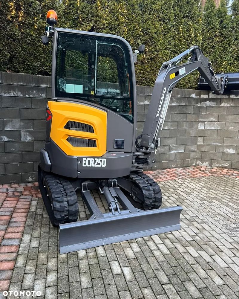 Volvo ECR25D - 3