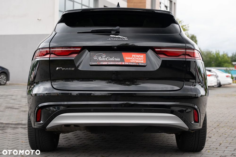 Jaguar F-Pace D200 AWD R-Dynamic SE - 17